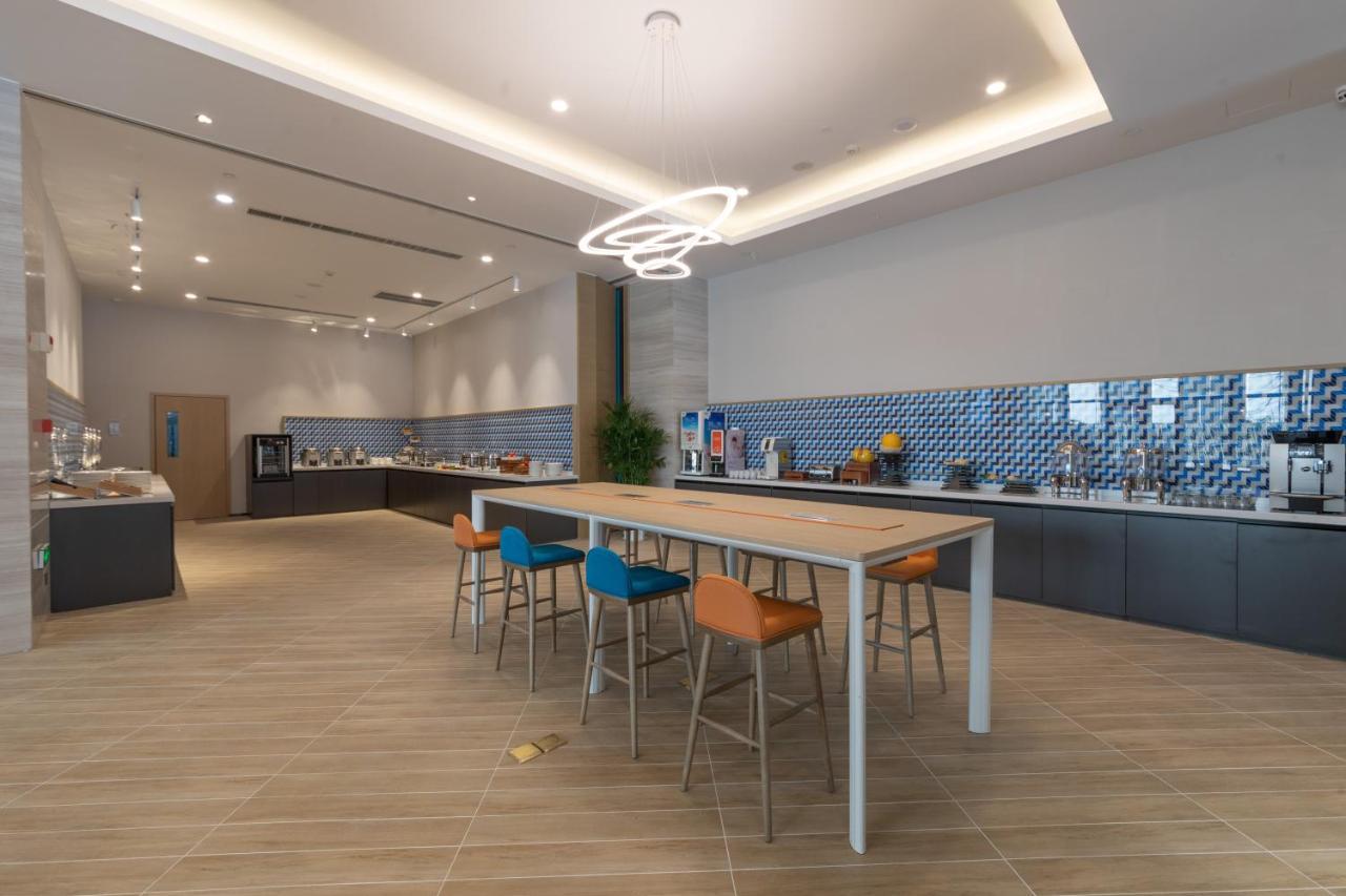 Holiday Inn Express Kaifeng City Center By Ihg Eksteriør bilde